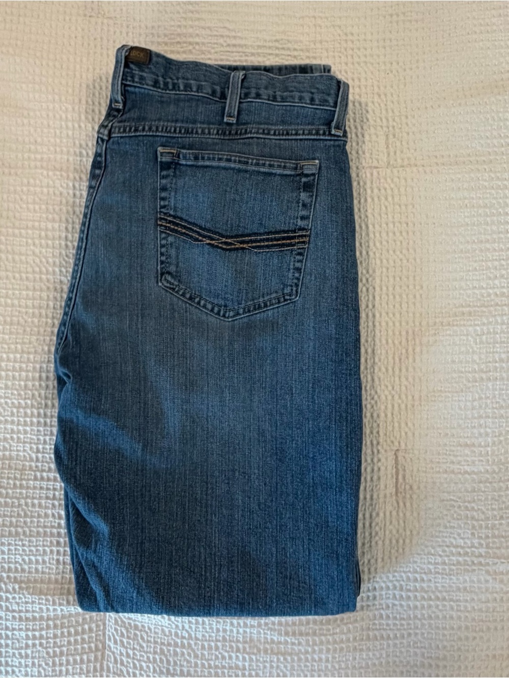 Like New Ariat Classic Straight Fit Blue Jeans. Worn once!